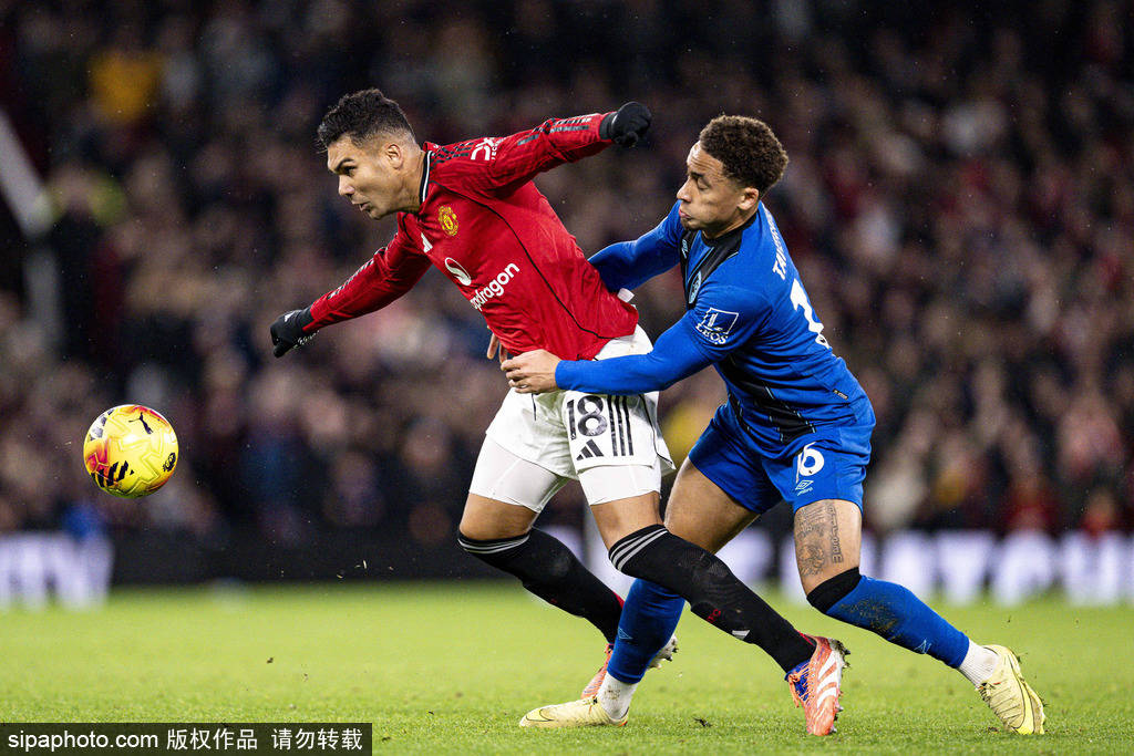 波多尔斯基：现在的拜仁踢得很有统治力；希望阿森纳英超夺冠