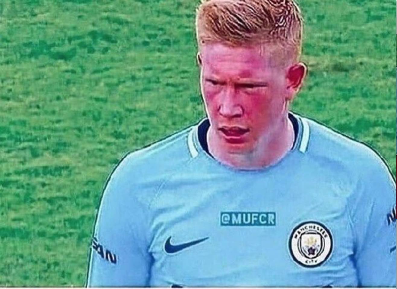 意甲战报：博纳佐利点射萨纳布里亚建功，克雷莫纳2-0莱切