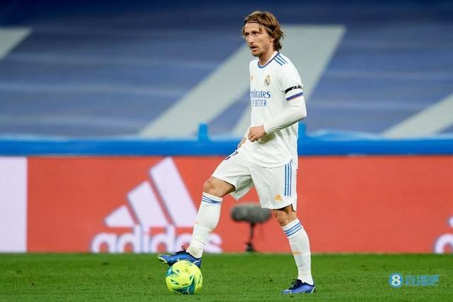 官方：明夏世界杯上下半场中段有强制补水时间，每次3分钟